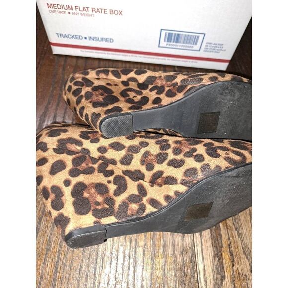 10M Pierre Dumas Cheetah Leopard Wedge High Heel Buckle Detail Brown Black - Picture 9 of 9